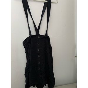 🖤 NWT Torrid Shortall Size 0 (L/12) 🖤